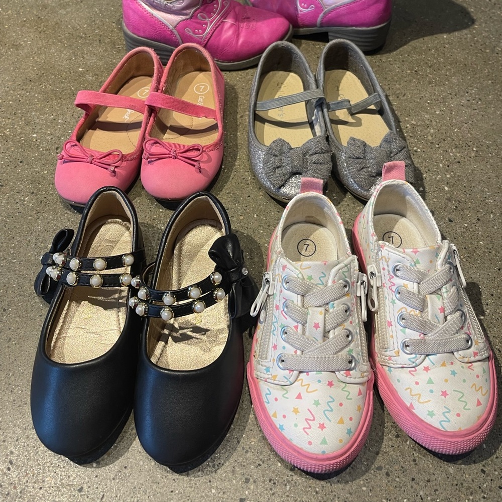 Bundle of size 7 toddler shoes